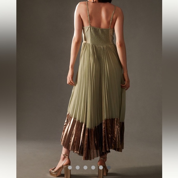 Verb By Pallavi Singhee - Picture 6 of 14